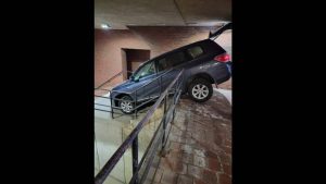 Accused drunk driver trying to drive down stairs said she was following GPS, cops say