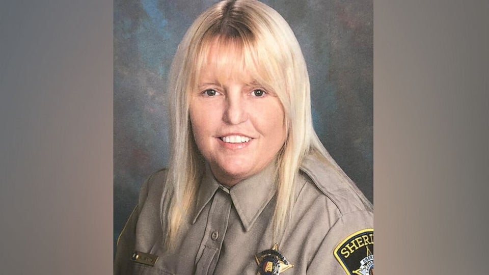 Warrant issued for female corrections officer who went missing with inmate accused of murder
