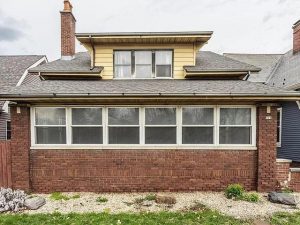 I don't have any good pics from the inside but we're buying a house with a south facing enclosed porch and I'm dying. Look at those windows, omg.