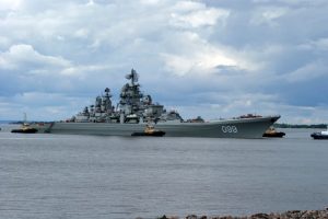 Peter the Great and his retinue of tugs, 2017. [4592*3056]