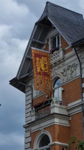 Not a flag you see every day. Spotted on my way from work: flag of the Most Serene Republic of Venice