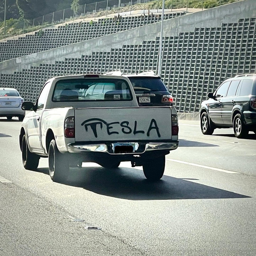 [OC] Spotted the newest Tesla Cybertruck in Los Angeles today