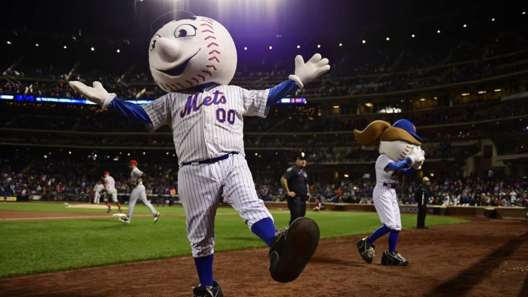 TIL The New York Mets mascot, Mr. Met, was replaced for one season (1979) by a live mule named Mettle the Mule. The team finished the season with the worst record in their division, and the average attendance was the lowest in Mets history.