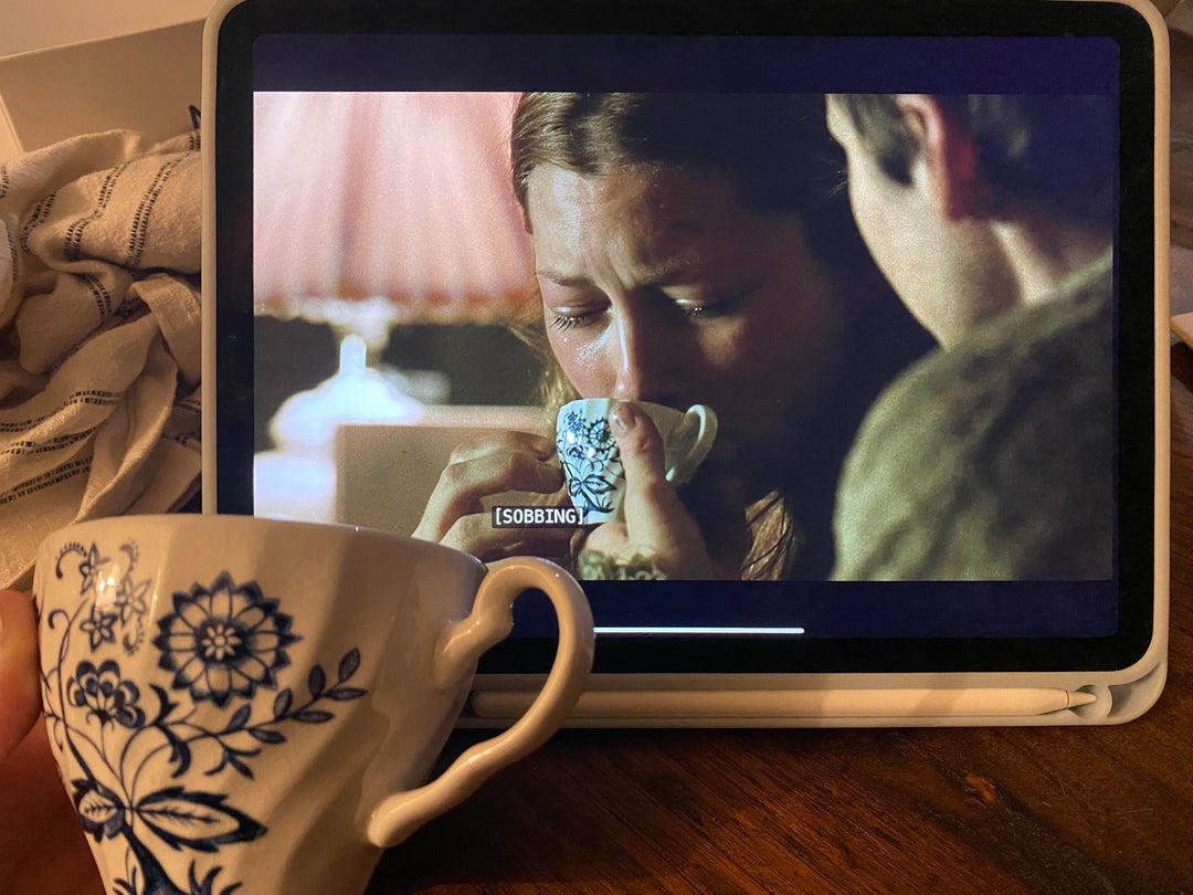 I have the same teacup as the one shown in this scene of Texas Chainsaw Massacre (2003)