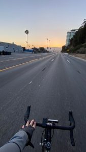 Due to a small fire in the cliffs that hug the Pacific Palisades and Santa Monica, PCH was shutdown for automobiles on a 2.5 mile stretch (5 mile loop) during sunset Monday evening. Thus I had a 6 lane highway to myself to ride my bicycle on for over an hour.