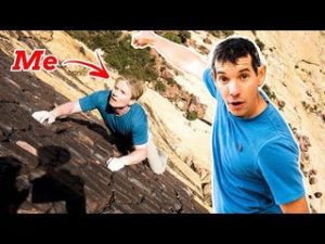 Alex Honnold convinces Youtube climber Magnus Midtbø to free solo a 200m mountain in Las Vegas