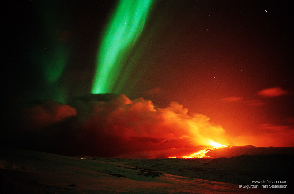 In Iceland in 1991, the volcano Hekla erupted at the same time that auroras were visible overhead.