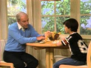 How to slice a banana without peeling it. I miss shows like Mr. Wizard :(