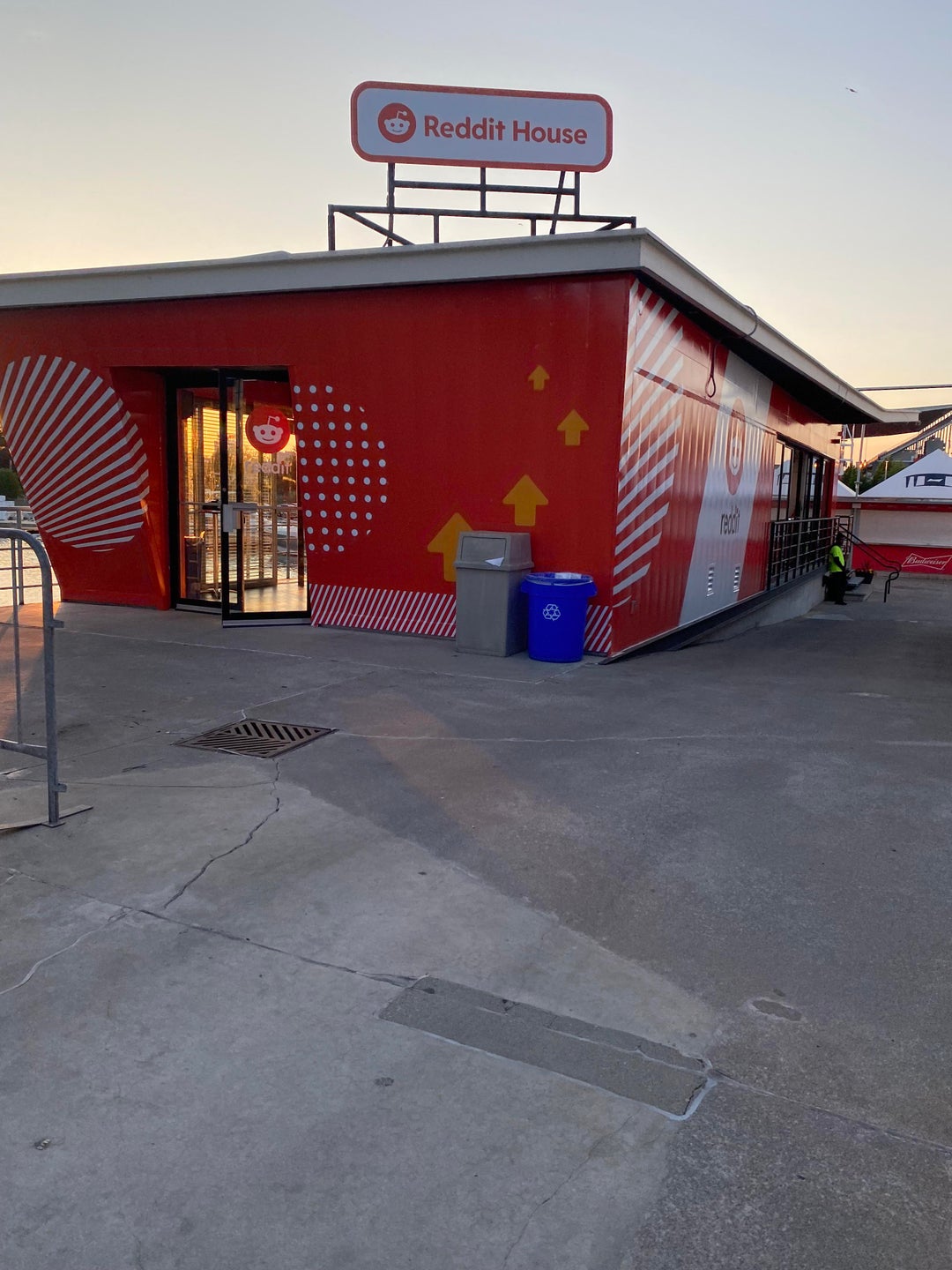 Found a Reddit house.