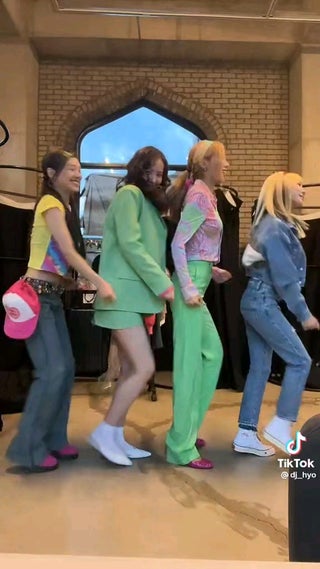 Hyoyeon: TikTok 01JUL2022