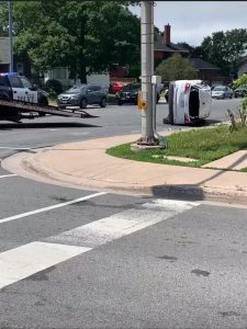 Tow truck driver just watched it happen 😂