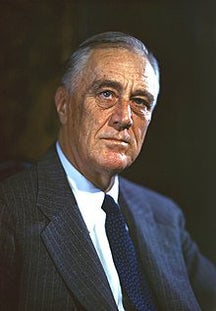 TIL that in 1920, then-Assistant Secretary of the Navy Franklin D. Roosevelt asked Herbert Hoover (then a businessman who had no official political affiliation) to run for the Democratic Nomination for President and choose Roosevelt to be his running mate.
