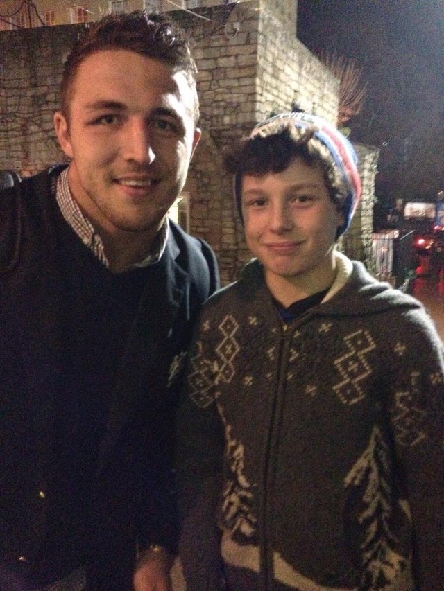 A young Henry Arundell met his rugby role model Sam Burgess following his debut for Bath back in 2014, hope the kid now has a better role model.