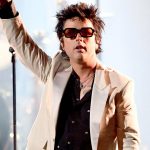 TIL that Billie Joe Armstrong once dropkicked a guy in the middle of a Green Day concert after he saw him roughing up a young girl. He stopped the show and challenged him to a fight before jumping into the crowd.