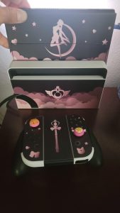 Wife asked if she could get a Sailor Moon switch case, I said yes.