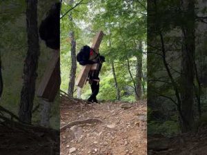 背負子ハイカー木道整備ボランティアに参加