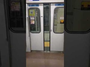 東京メトロ8000系  爆弾ドア閉  #半蔵門線  #shorts  #爆弾ドア