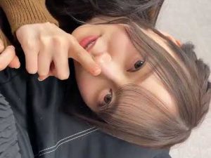 #弓木奈於 さんの #ひざまくらチャレンジ ！😊撮影 #鈴木絢音 📷#乃木坂46 写真集 #乃木撮 VOL.03は1/24発売！#乃木坂46