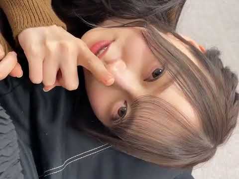 #弓木奈於 さんの #ひざまくらチャレンジ ！😊撮影 #鈴木絢音 📷#乃木坂46 写真集 #乃木撮 VOL.03は1/24発売！#乃木坂46