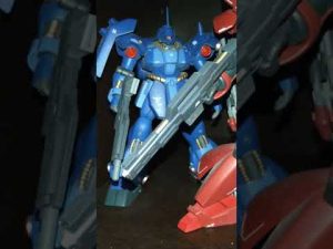 HGUC：MSにブラックライトを当てると[モノアイ＆武装等発光]