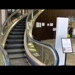 【スパイラルES】イーストビルのエスカレーター