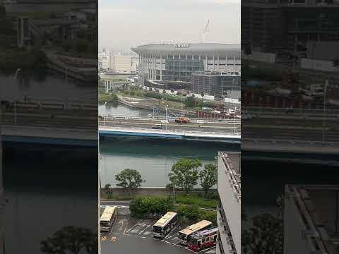 建設中のK-Arenaと高島貨物線